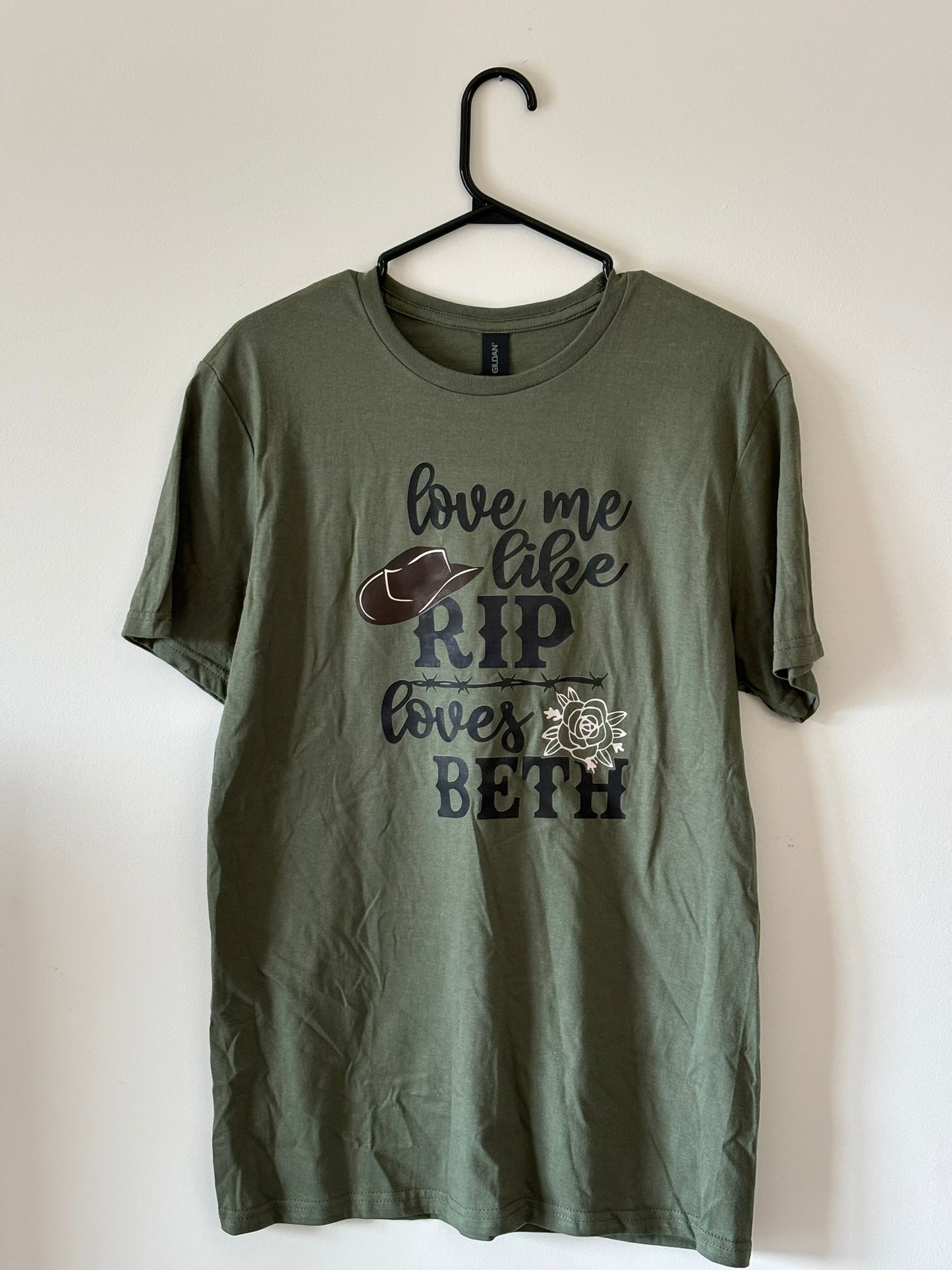 Love me like RIP loves Beth